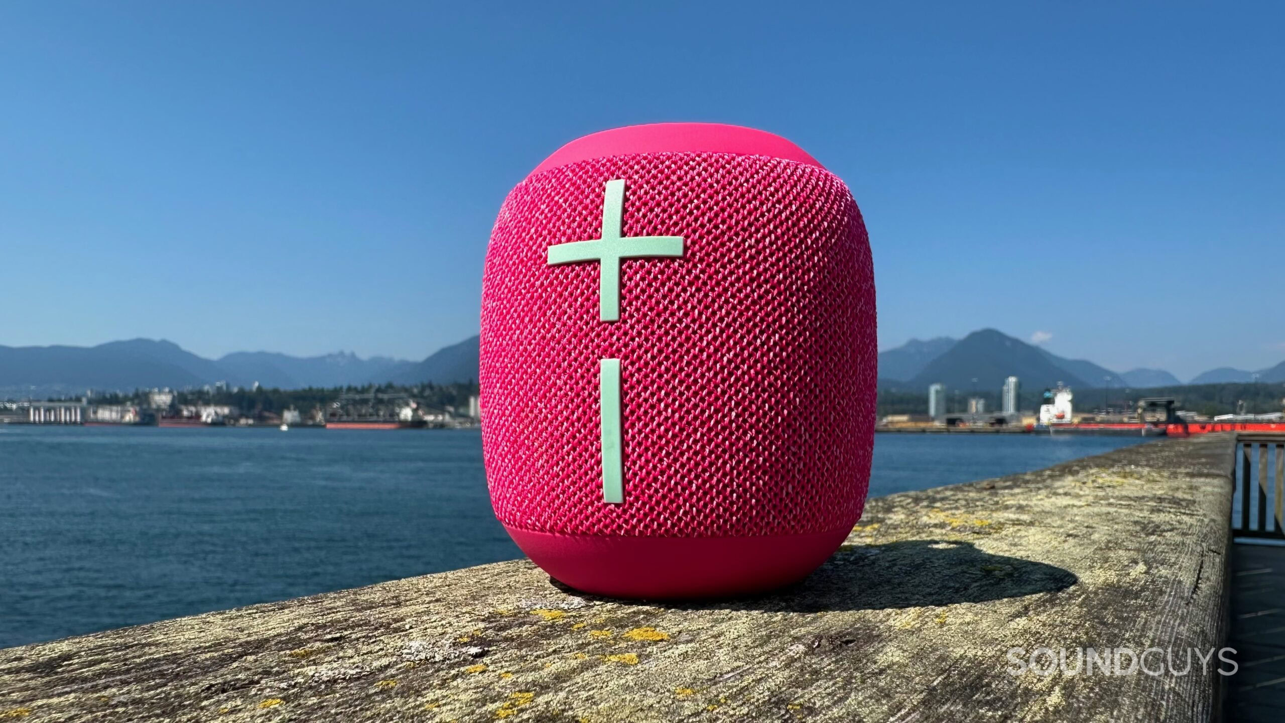 A UE Wonderboom 4 on a pier_edit An Ultimate Ears Wonderboom 4 on a pier.