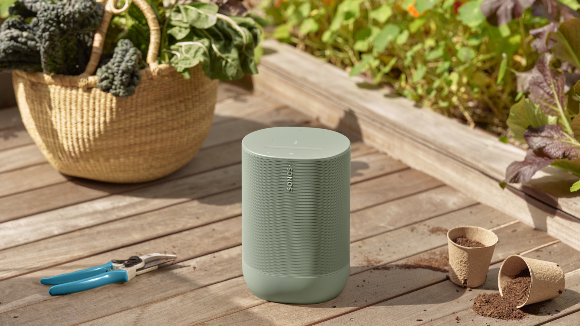 Sonos-Move-2-lifestyle